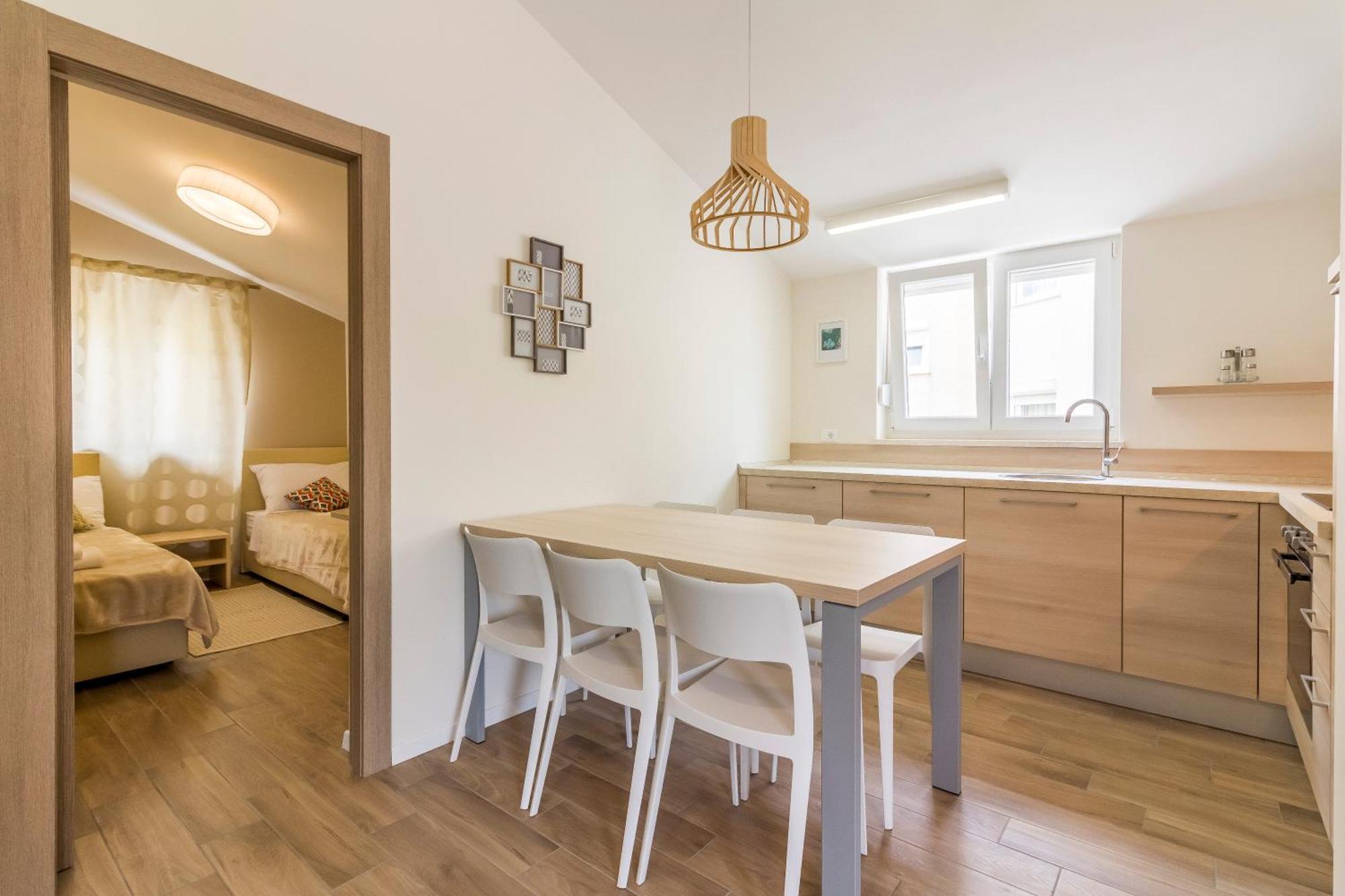 Apartments Villa Nina Fazana Exterior photo